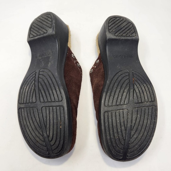 Minnetonka Womens Brown Suede Slip On Mules Clogs Size 9 Studded Felt Lined - Picture 8 of 8